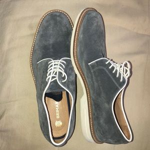 Britmarts men’s size 42 blue suede oxford